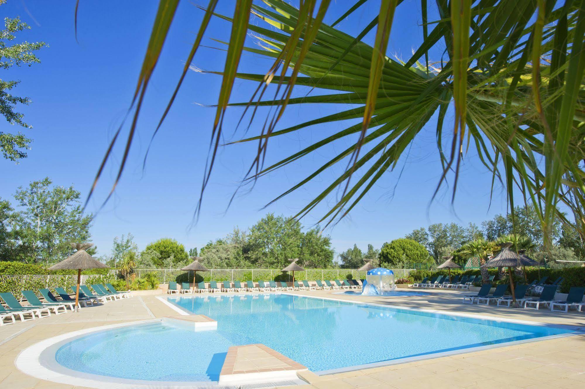 Azureva Le Grau Du Roi Aparthotel Εξωτερικό φωτογραφία